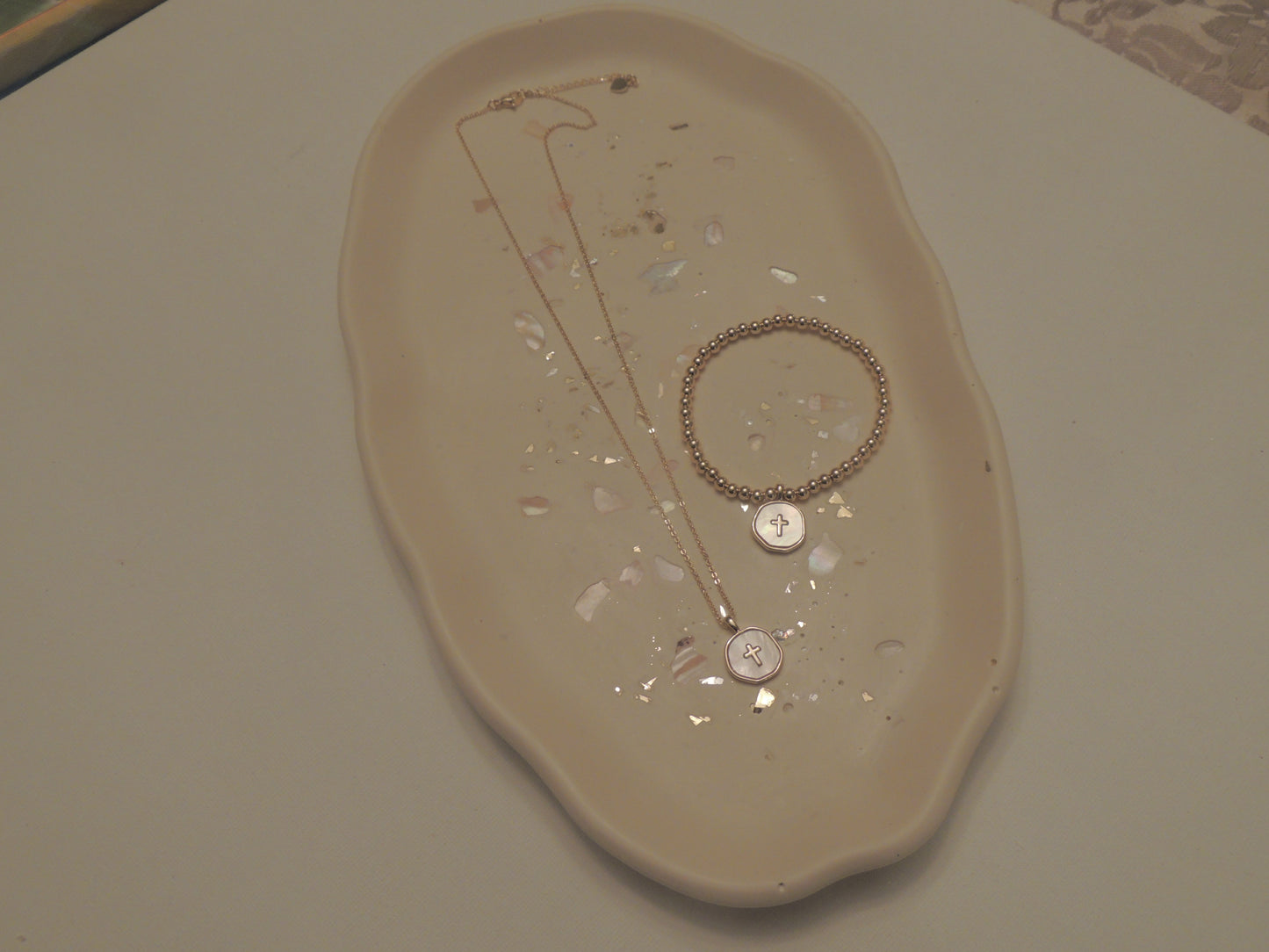 Vanity tray Mother of Pearl