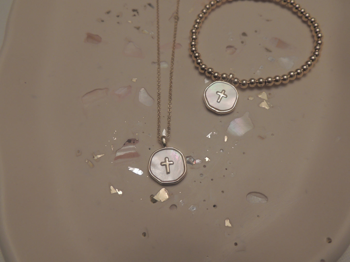 Vanity tray Mother of Pearl